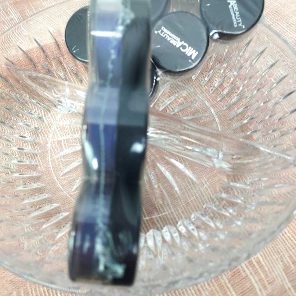 1 New-1 1oz. Beauty Cosmetics eyeshadow